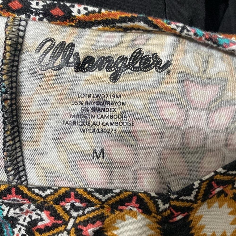 Wrangler Western Slimming V Pattern Dress - Picture 11 of 12